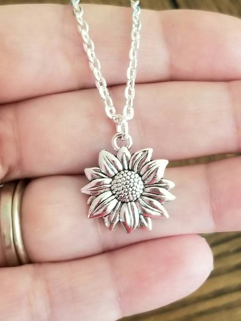 Silver Sunflower Necklace Sunflower Pendant Necklace Flower Etsy