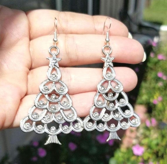 Boucles D'oreilles Argentées Pendantes Fantaisie - Neuves Avec étiquettes, Pour Femme