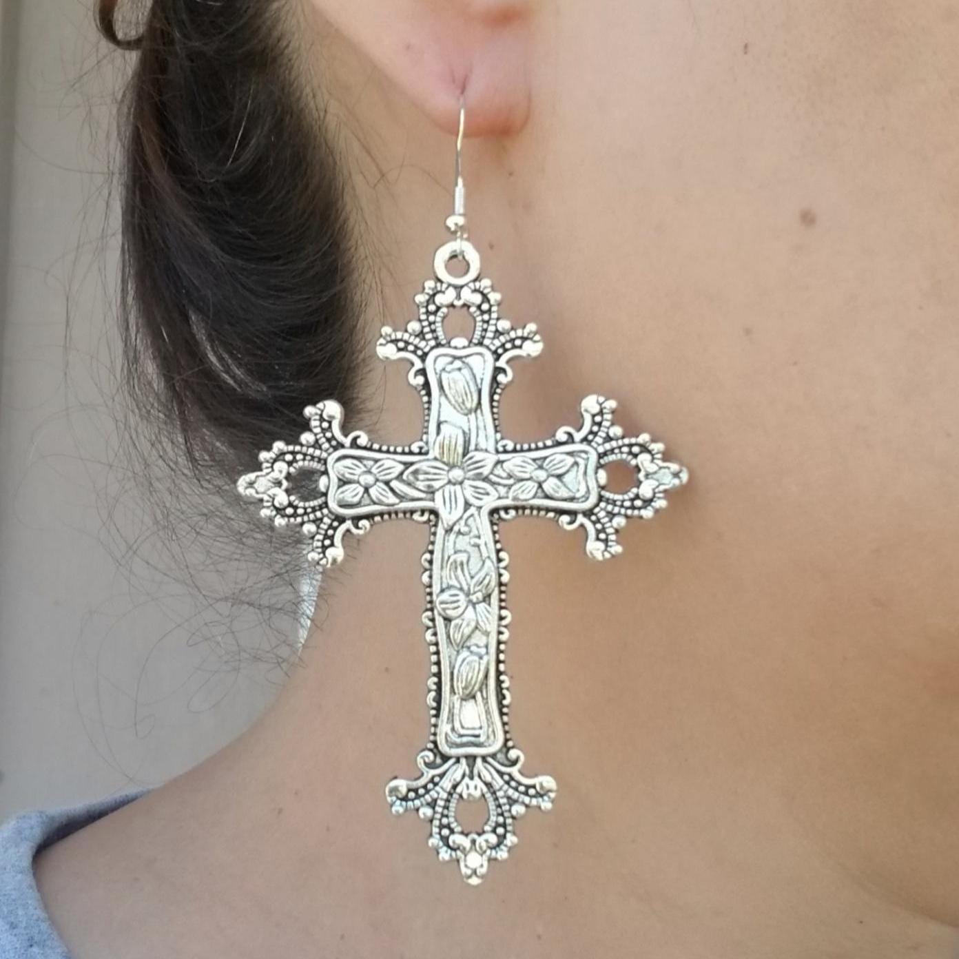 Orecchini A Mezzo Cerchio In Argento Sterling 925 Con Cristalli - Dangling Cross Half - Eleganti Per Donne, In Scatola Regalo - 4
