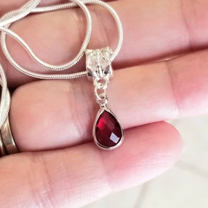 Garnet Pendant Necklace, Sterling Silver Garnet Necklace, Garnet Necklace, Garnet Jewelry, January Birthstone Necklace, Garnet Pendant