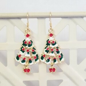 14k Gold Weihnachtsbaum Ohrringe, Weihnachtsschmuck, Weihnachtsohrringe, Urlaub Schmuck, Weihnachtsbäume, Gold Weihnachtsohrringe, 4,5 cm