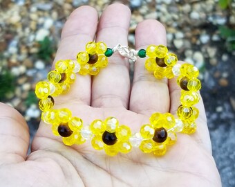 ミーアイ ビーズブレスレット 向日葵ブレスレット🌻 7/30にminneで再販予定です！ 明日から29