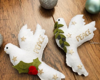 Ornement de Noël de colombe - Ornement de colombe - Décoration d’arbre de Noël d’oiseau - Colombe de houx en feutre - Oiseau en feutre - Colombe de la paix - Colombe avec branche d’olivier