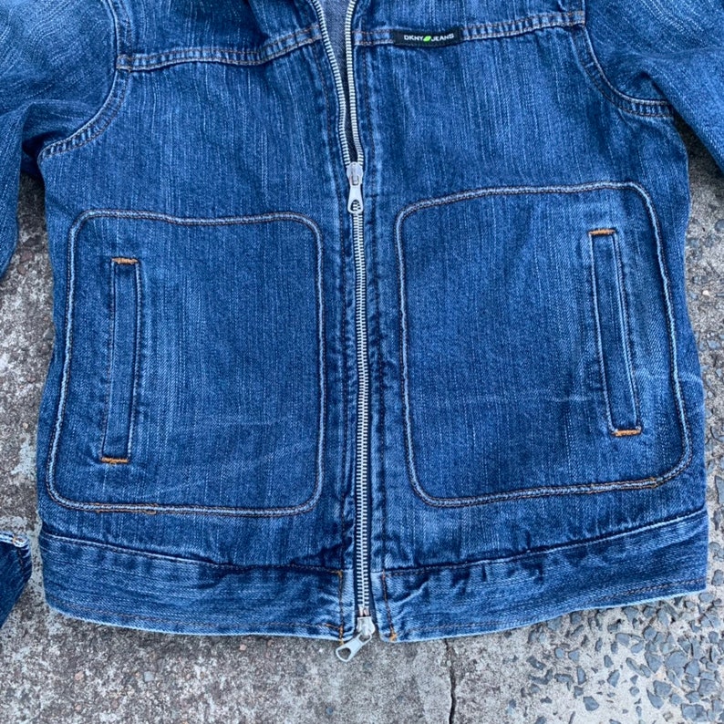 Vintage DKNY blue denim jacket sz M10