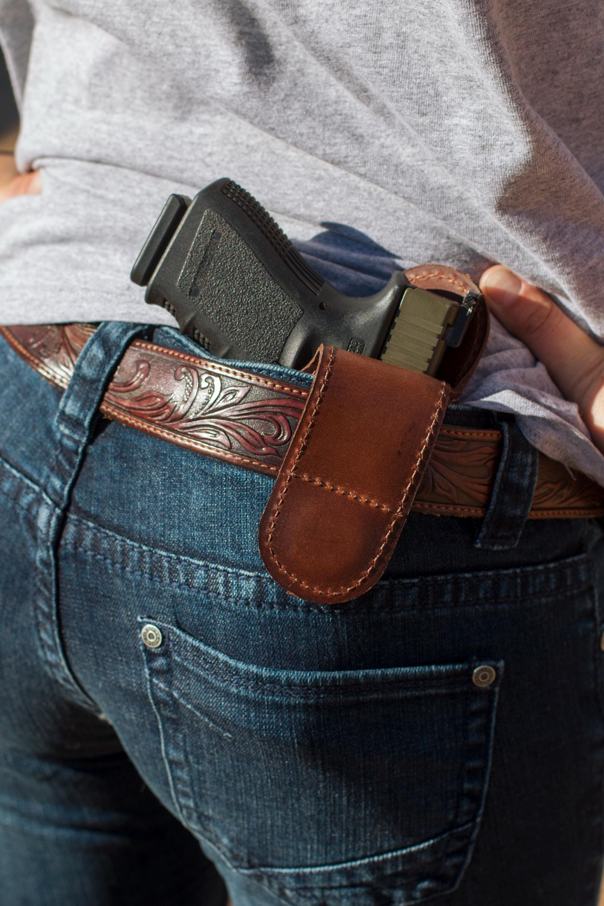 beltless holster