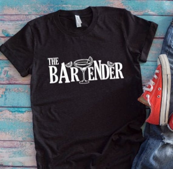 La camiseta de manga corta Unisex Negra Bartender con ENVÍO GRATIS -   España