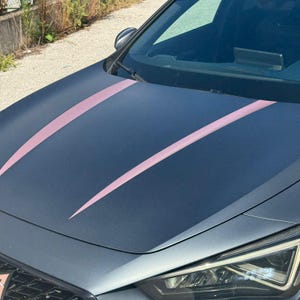 Cupra Formentor bonnet stripes