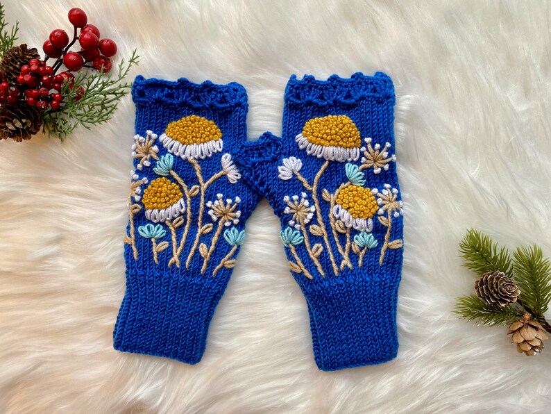 Daisy Flowers, Royal Blue Knitted Gloves, Embroidered Handmade Fingerless Gloves, Warmers, Wrist Warmer, Christmas Gift, Birthday Gift image 1