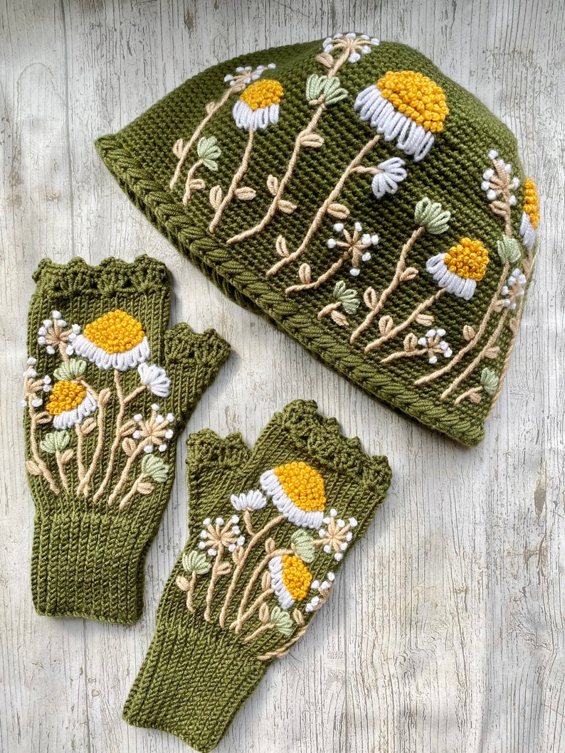 Daisy Crochet Army Green Hat, Knitted Flower Hat, Winter Fashion, Ear Warmer, Crochet Hat, Christmas Gift, Gift to Her image 8