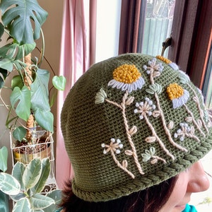 Daisy Crochet Army Green Hat, Knitted Flower Hat, Winter Fashion, Ear Warmer, Crochet Hat, Christmas Gift, Gift to Her image 4