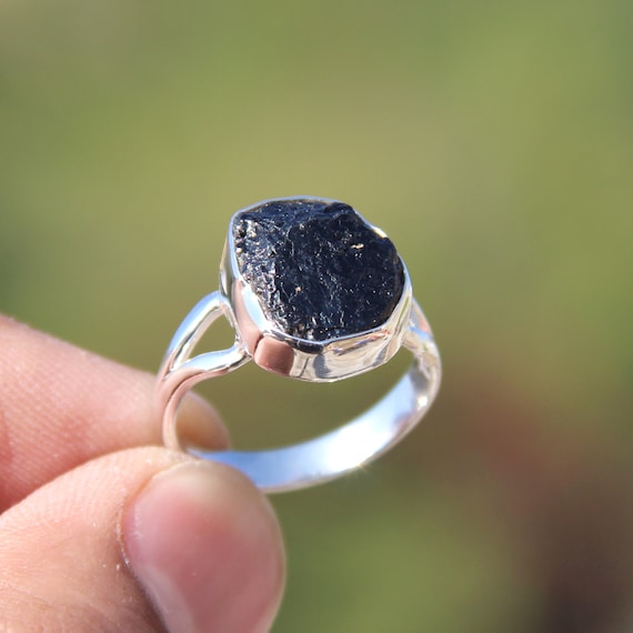 Bague tourmaline noire brute argent sterling 925 fait main