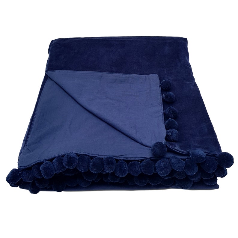NAVY BLUE VELVET THROW