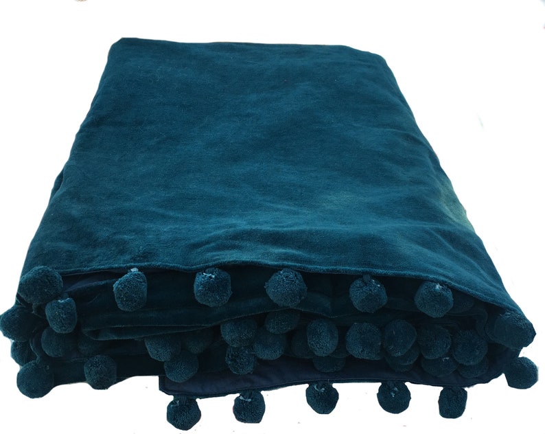 PETROL BLUE VELVET THROW