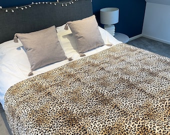 Leopard Print Throw, Leopard Bedding, Leopard Throw Blanket, Quilted Bedspread, Animal Print Comforter, Eiderdown Quilt, Eclectic Comforter