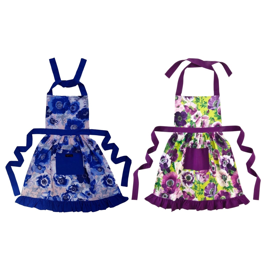 Aprons for Women, Vintage Style Apron for Women, Frilly Apron in Retro