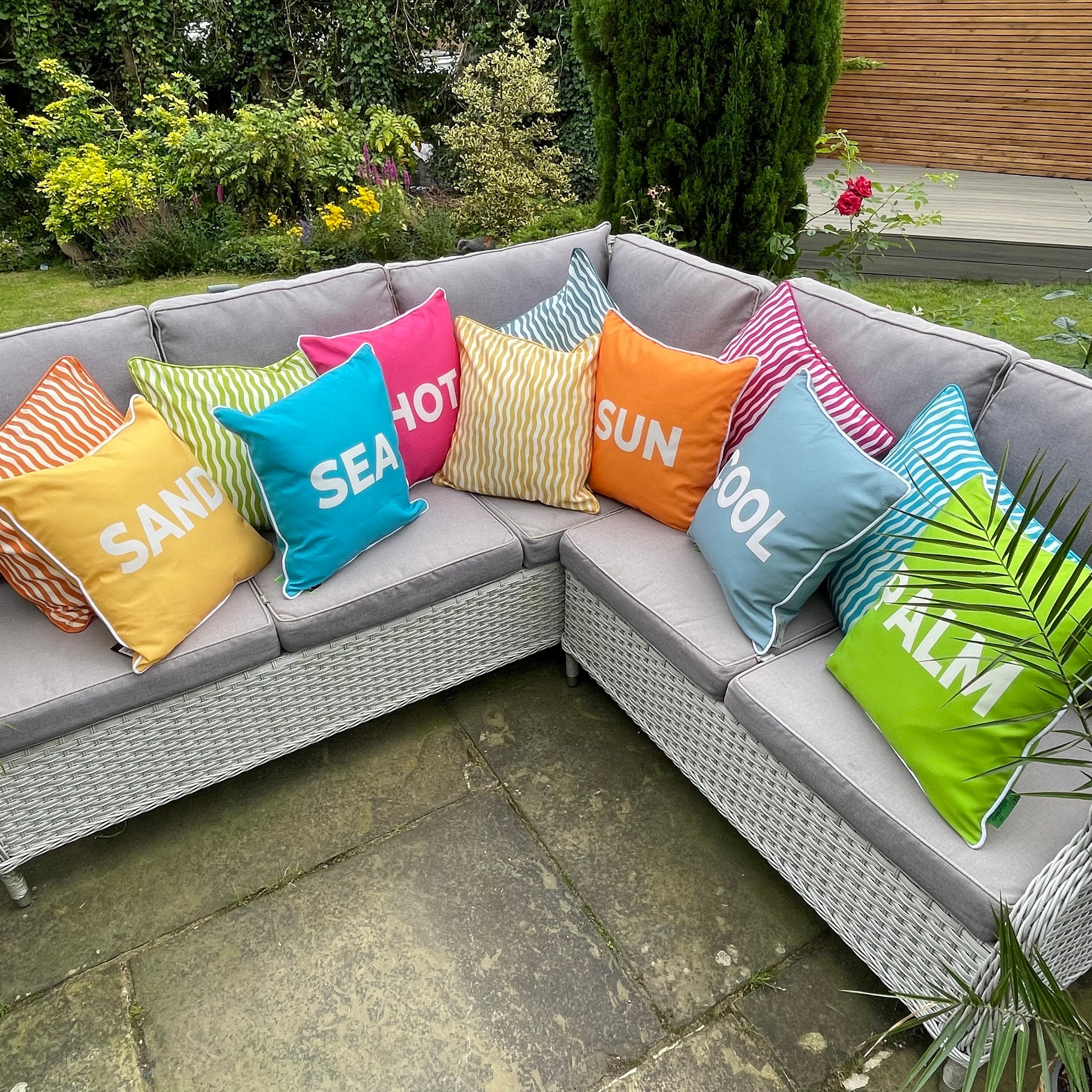 Outdoor cushions on sale outlet