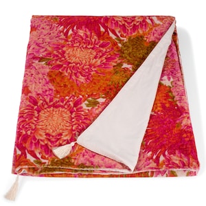 Floral Velvet Throw Blanket, Velvet Bedspread, Velvet Printed Sofa Throw, Floral Velvet Blanket, Tassel Throw Blanket