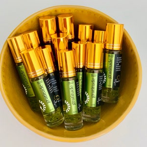 Mezcla en roll-on de ACEITE ESENCIAL DE GRATITUD con cristales de peridoto / Aceite de perfume / Aceite de fragancia / Aceite de aromaterapia / Regalo de agradecimiento / Regalo de gratitud