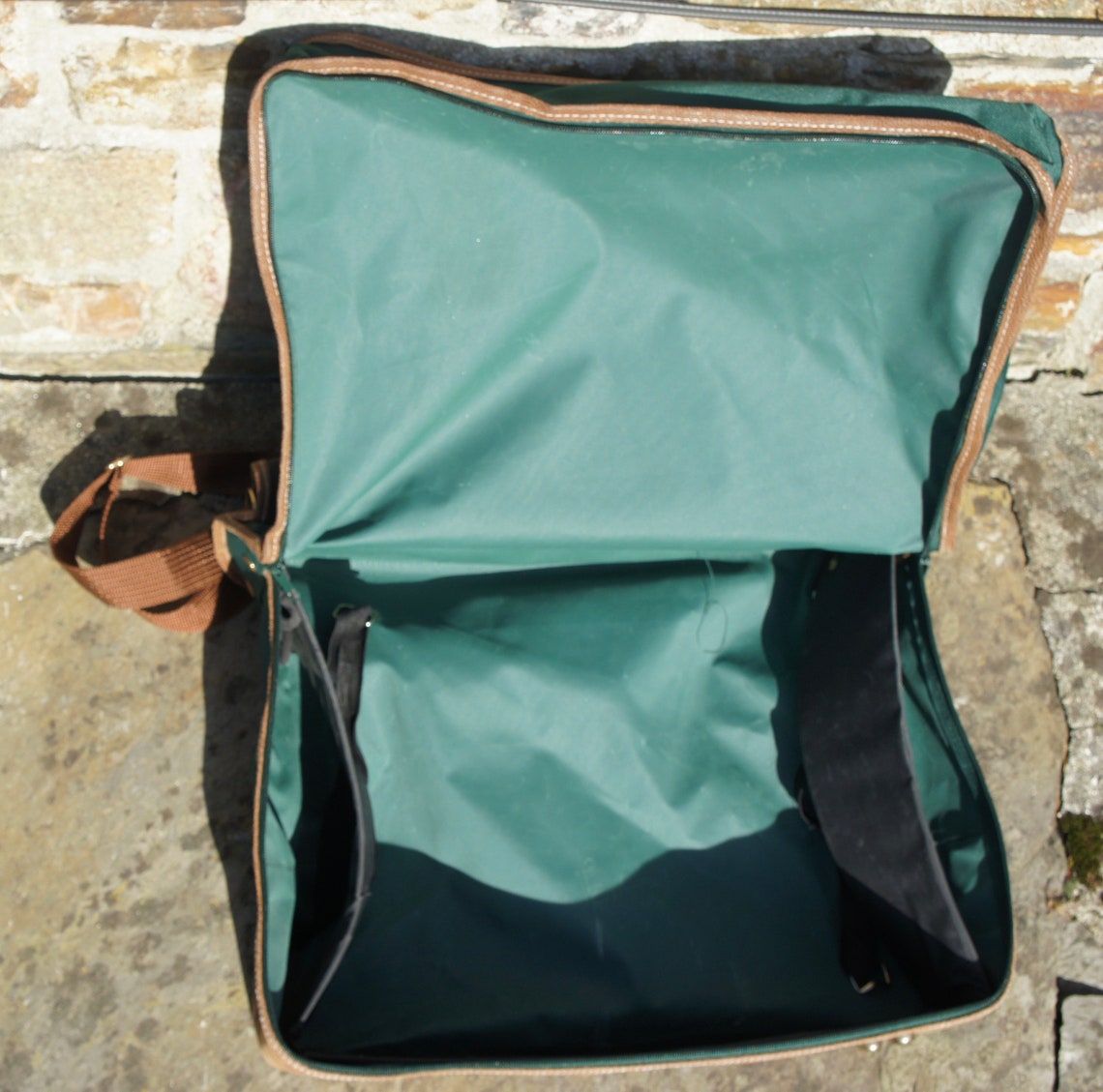 Vintage Cotton Traders Green Canvas Travel Luggage Case Etsy