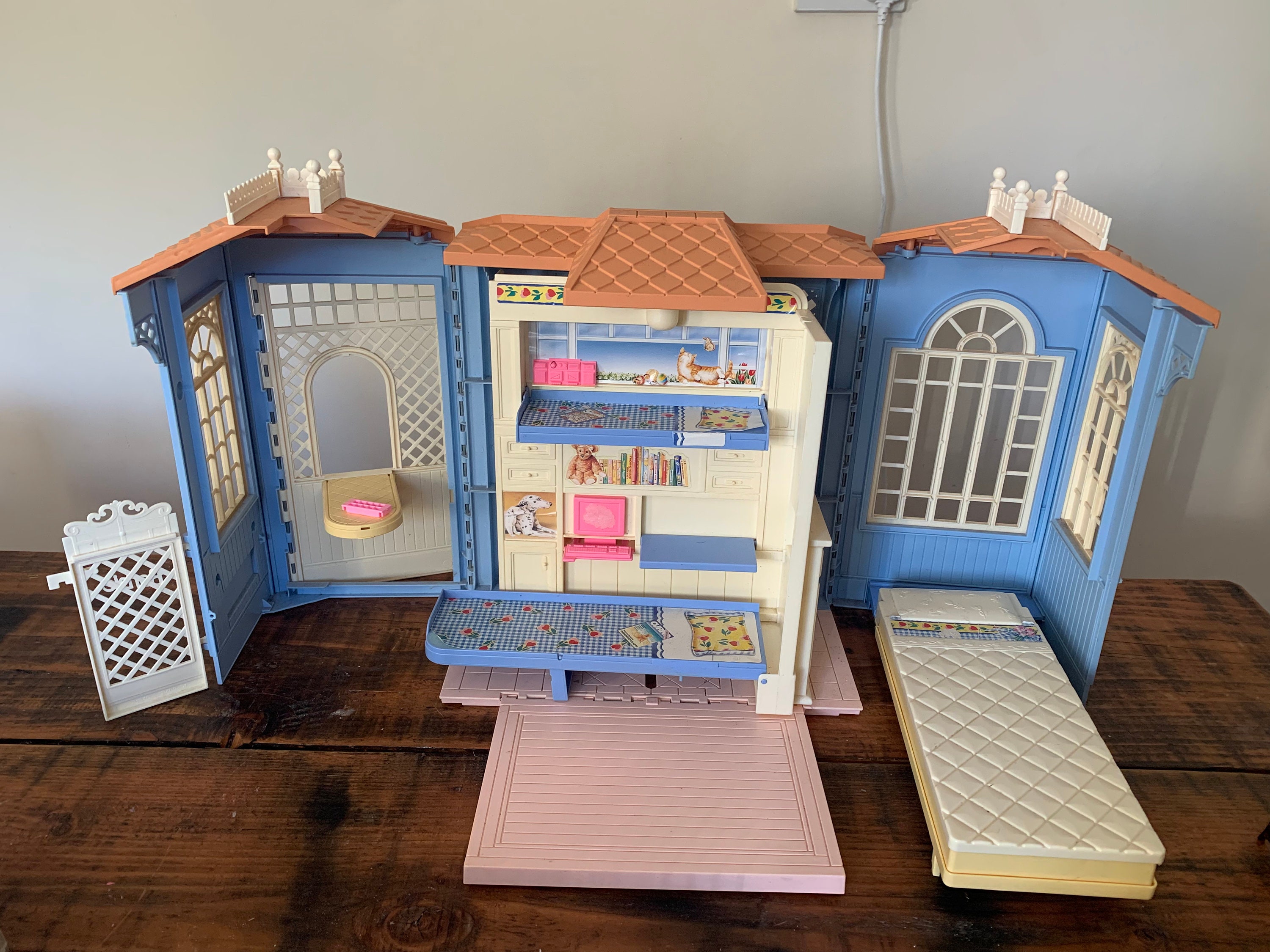Blue Barbie Dream House | lupon.gov.ph