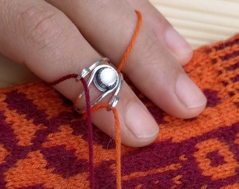 Moonstone Yarn Ring - Sterling Silver Knitting Crochet Ring - Yarn Guide