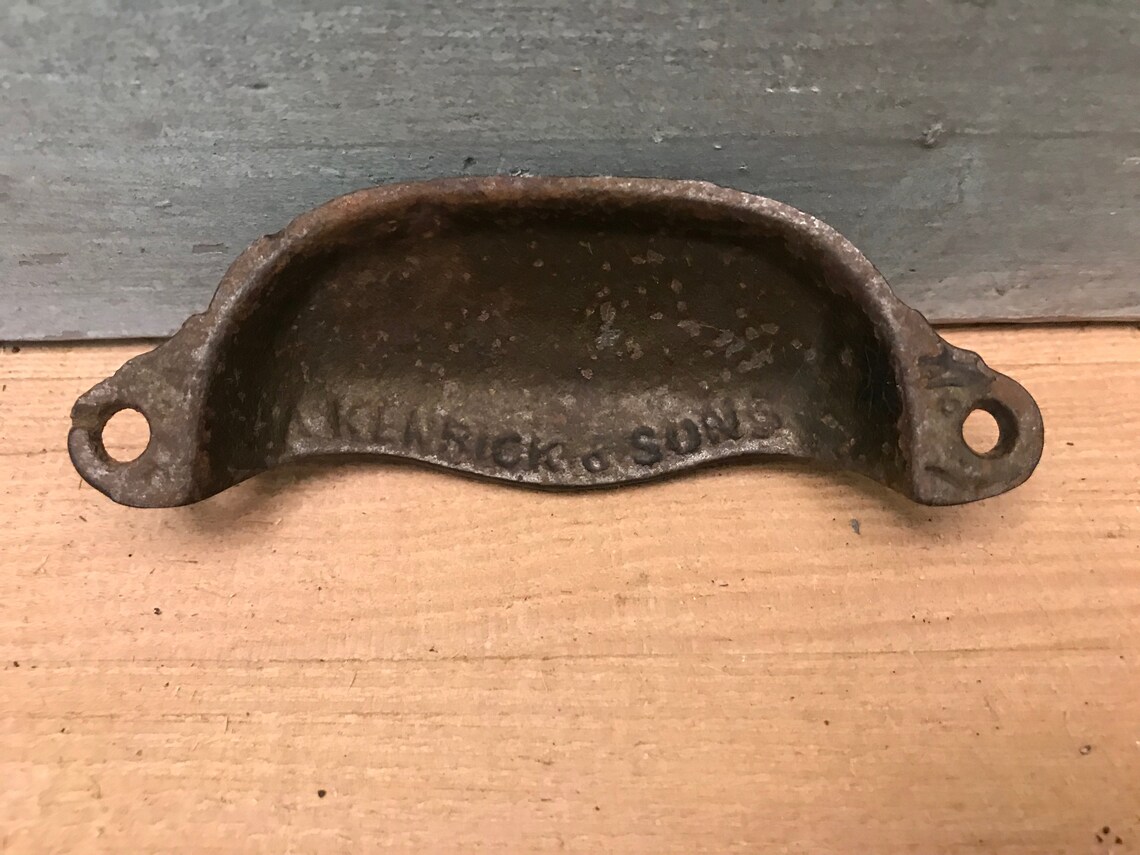 A Kenrick & Sons Cast Iron Victorian Bin Pulls Etsy UK