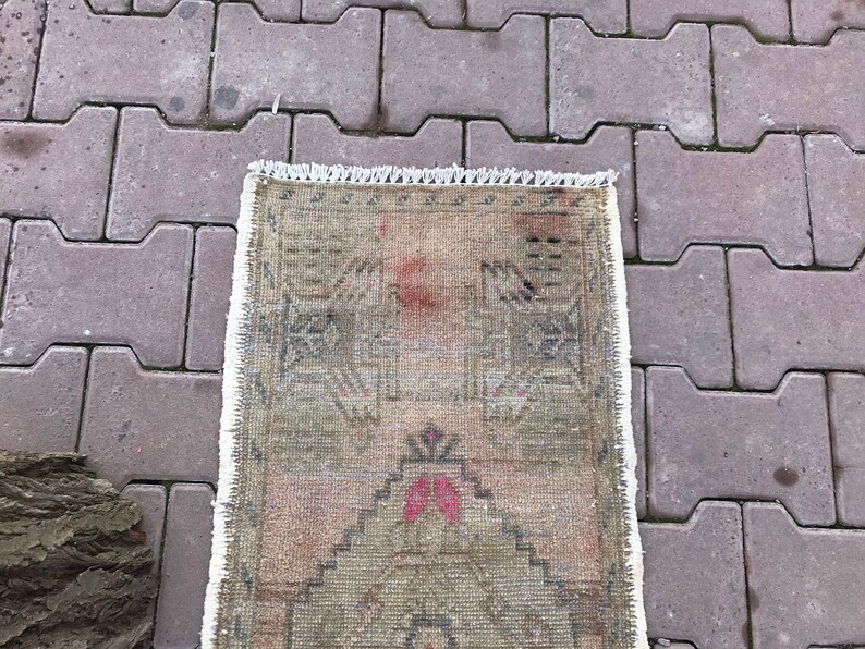 Door mat Vintage rug Turkish small rug Bohemian rug ! FREE SH\u0130PP\u0130NG ! Handmade rug Small rug 90x44cm =2.9 ft x 1.6 ft Wool rug