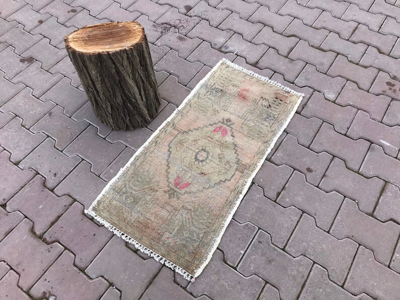 Door mat Vintage rug Turkish small rug Bohemian rug ! FREE SH\u0130PP\u0130NG ! Handmade rug Small rug 90x44cm =2.9 ft x 1.6 ft Wool rug