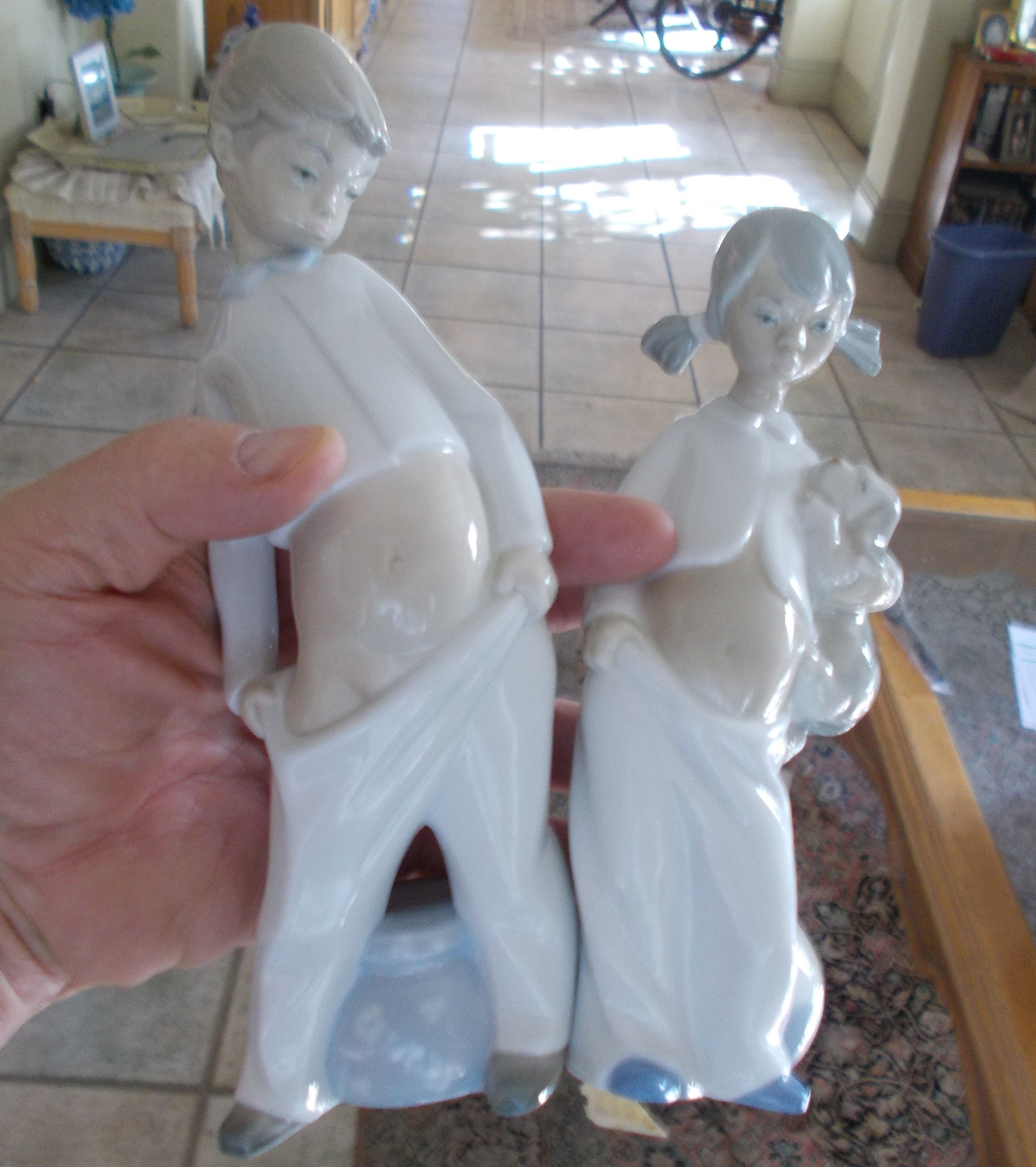 nao hand made in Spain 少年少女ペア Boy and Girl Porcelain Hand Crafted Figurines From NAO Spain