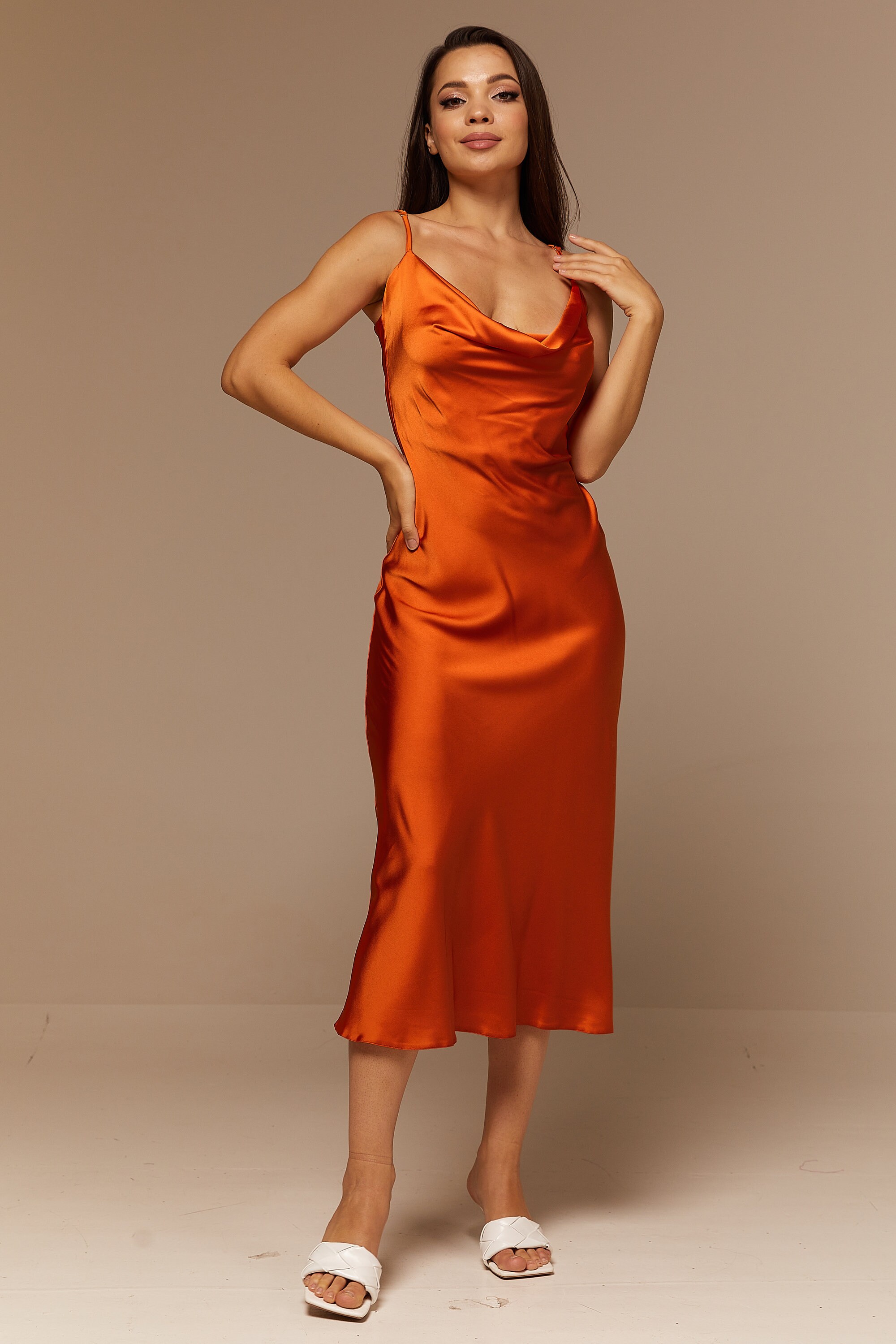 plus size plunging neckline