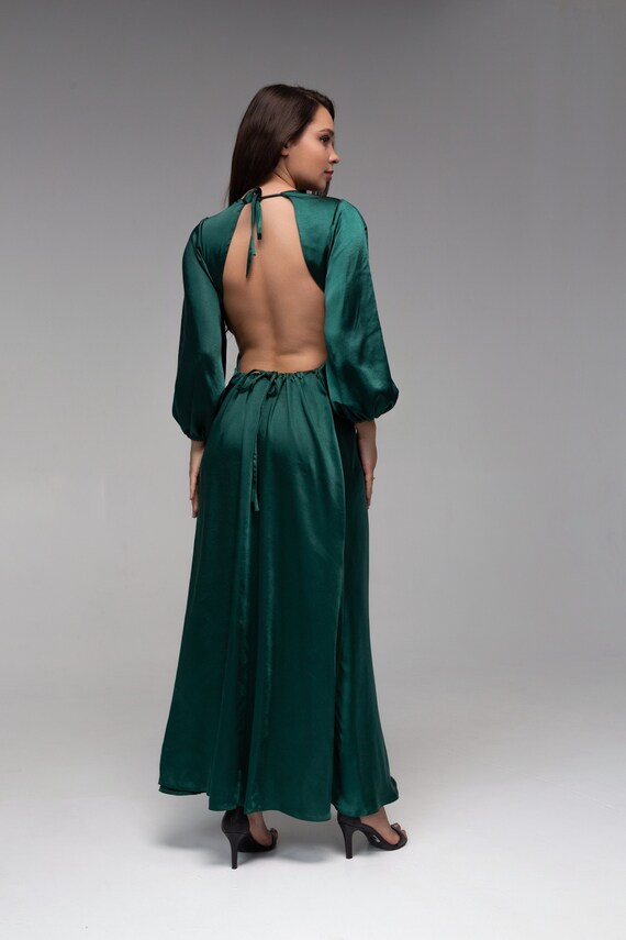 emerald green dress for wedding guest