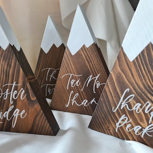 Wooden table names, Wedding table name, Rustic wedding, Table signs, Wedding table decor, Wedding decor, Wedding table numbers