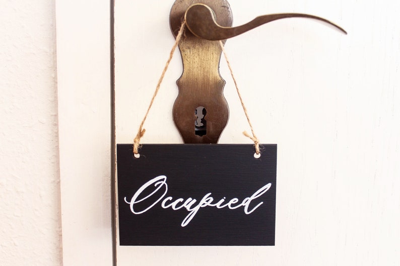 Occupied / Vacant double sided toilet sign, Calligraphy occupied Vacant toilet door sign, Bath door hanger plaque zdjęcie 2