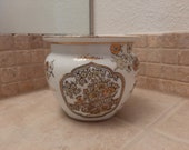 Gold Imari Japanese Porcelain Hand Painted Bowl Vase