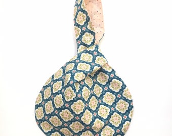 Floral Japanese Knot Bag, 100% Cotton Print Bag, Knot Style Bag, Small Japanese Knot Bag, Wristlet, Small Bag, Handbag, Wrist Bag, Hobo Bag