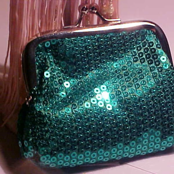 Elegant GREEN Sequins Clutch Pocket  WALLET PURSE  for Money  Keys  Cards