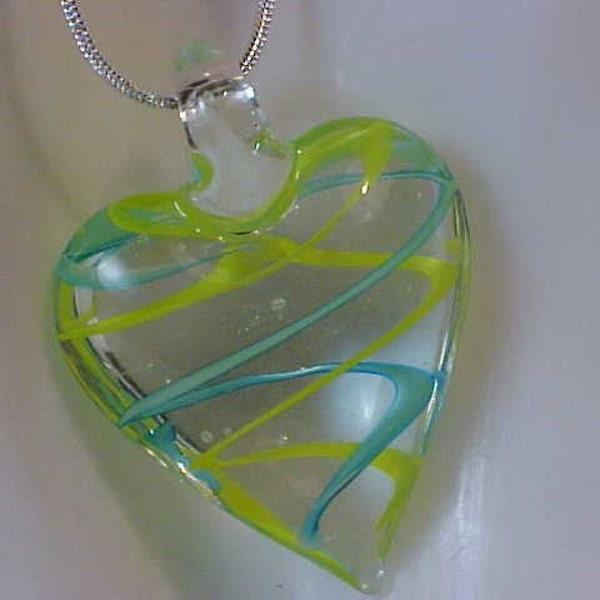 W-296 Elegant Stunning Modern Statement Piece ITALIAN MURANO Lampwork Hand Crafted Blown Glass HEART Pendant Necklace