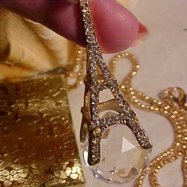 W131 Unique Style Paris Eiffel Tower Pendant Gold Tone Necklace 37 Clear Rhinestone Crystals & Large 22mm Round Detailed Clear Crystal Ball