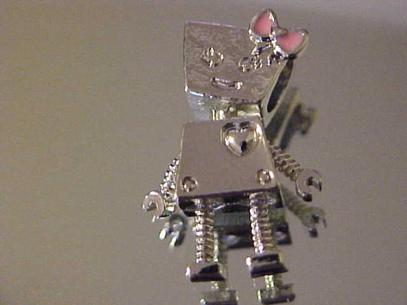 W-238 Very In Vogue Wanted Any Age Style BELLA BOT ROBOT Silver Plated Charm Silver Chain Necklace Chain 18 Length With 2 Inch Extension