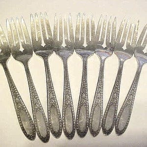 J-9   Vintage  8 Piece Set CARLTON Silver Plated SALAD FORKS  Ramona Pattern