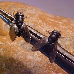 One Pair FLY STUD EARRINGS Unique Realistic In-Style Look Insect Bug Flexable Rubber Material, Surgical Stainless Steel Post. Great Gift Too