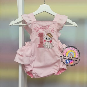 Robe aristochat sale