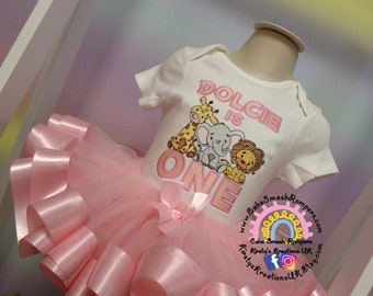 Girls Wild One Birthday Tutu Outfit. Baby Pink Tutu Girls 2nd Birthday Outfit Ribbon Tutu Glitter Two Wild Safari Giraffe Cute Animal Outfit