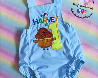 Baby Boy Blue Hey Duggee Cake Smash Outfit for 1st Birthday. Handmade Photo Prop Outfit, Embroidered & Personalised Perfect for Photos!