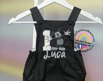 Vintage Mickey Mouse First Birthday Outfit - Cake Smash Romper. Handmade, personalised, embroidered photoshoot 1st birthday romper boys