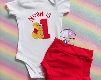 Pooh Bear Classic 1st Birthday Cake Smash Outfit Party Photo Prop Vest Top and Bloomer Bummie Pants Personalised Embroidered Baby Outfit