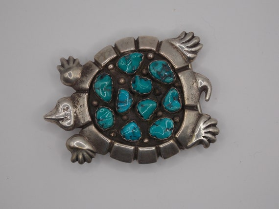 Intricate Dancing Turtle Vintage Native American Navajo Turquoise Sterling Silver Ring Intricate Dancing Turtle Vintage Native American Navajo Turquoise Sterling Silver Ring