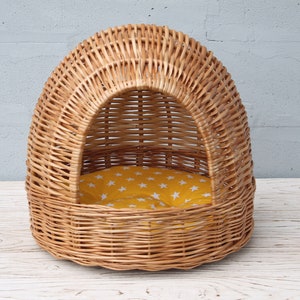 Wicker cat bed Woven cat cave Willow pet house image 2