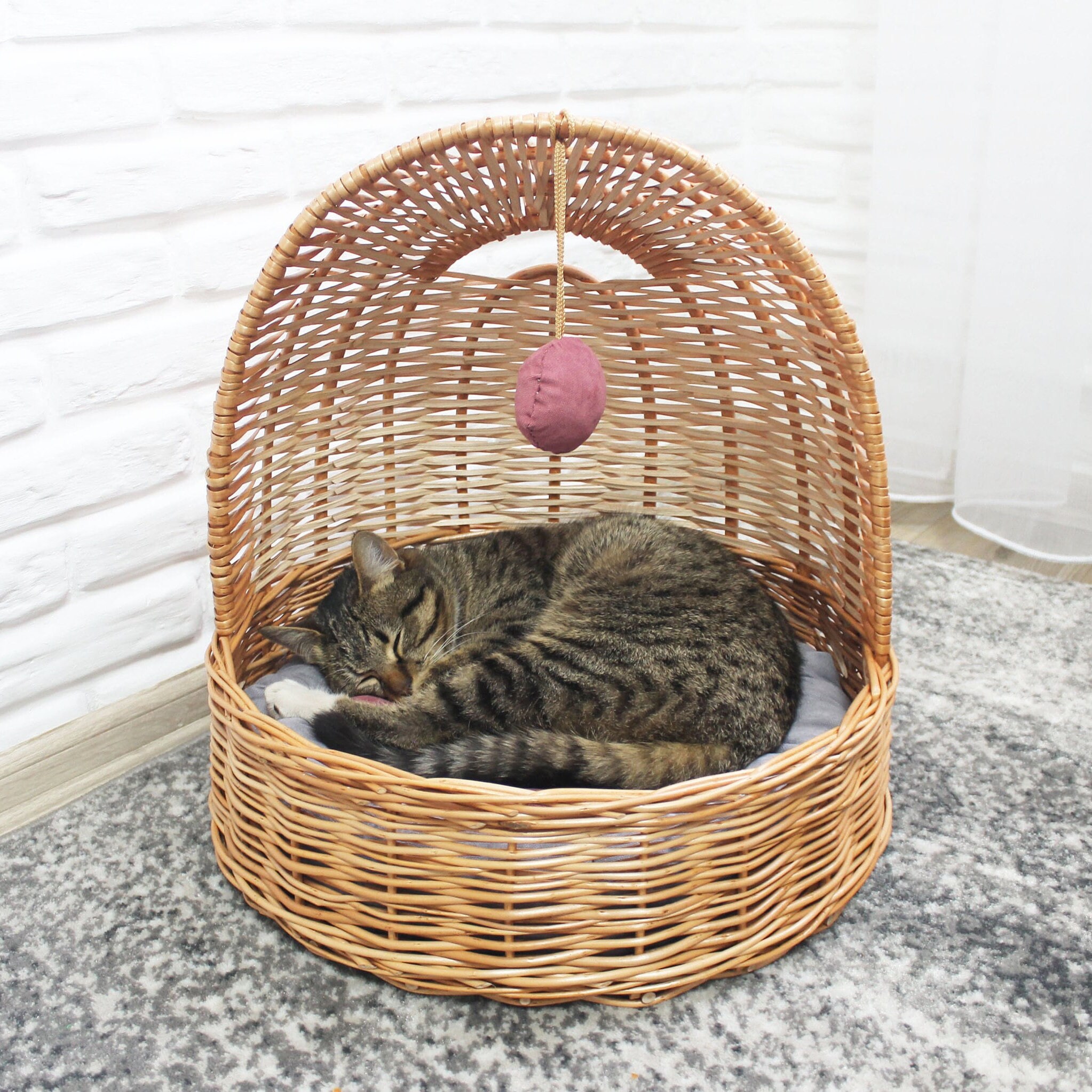 Handmade Japanese Lucky Cat Natural Straw Wicker Storage Basket and Bag -  Feel Good Decor