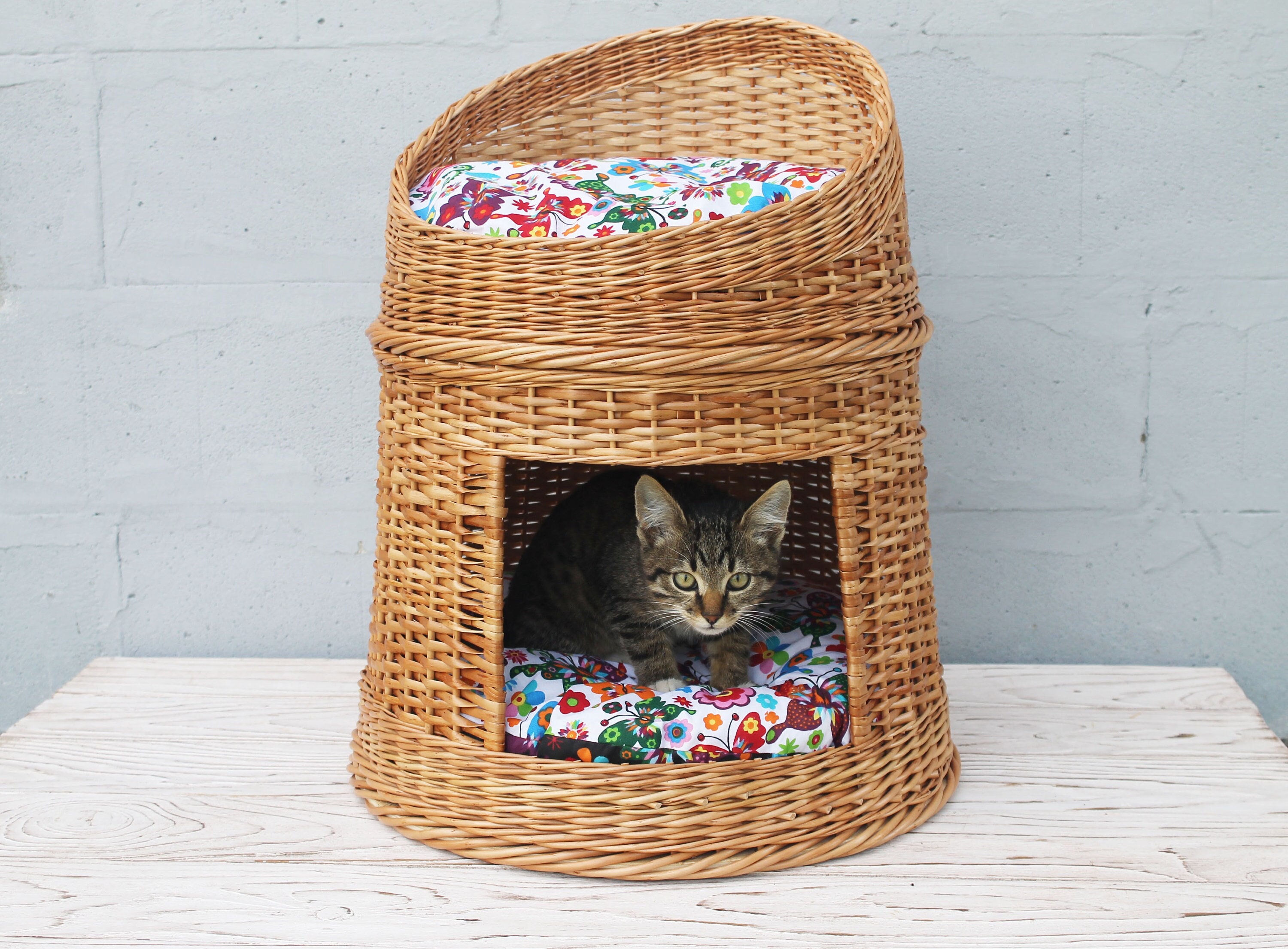 double decker wicker cat bed